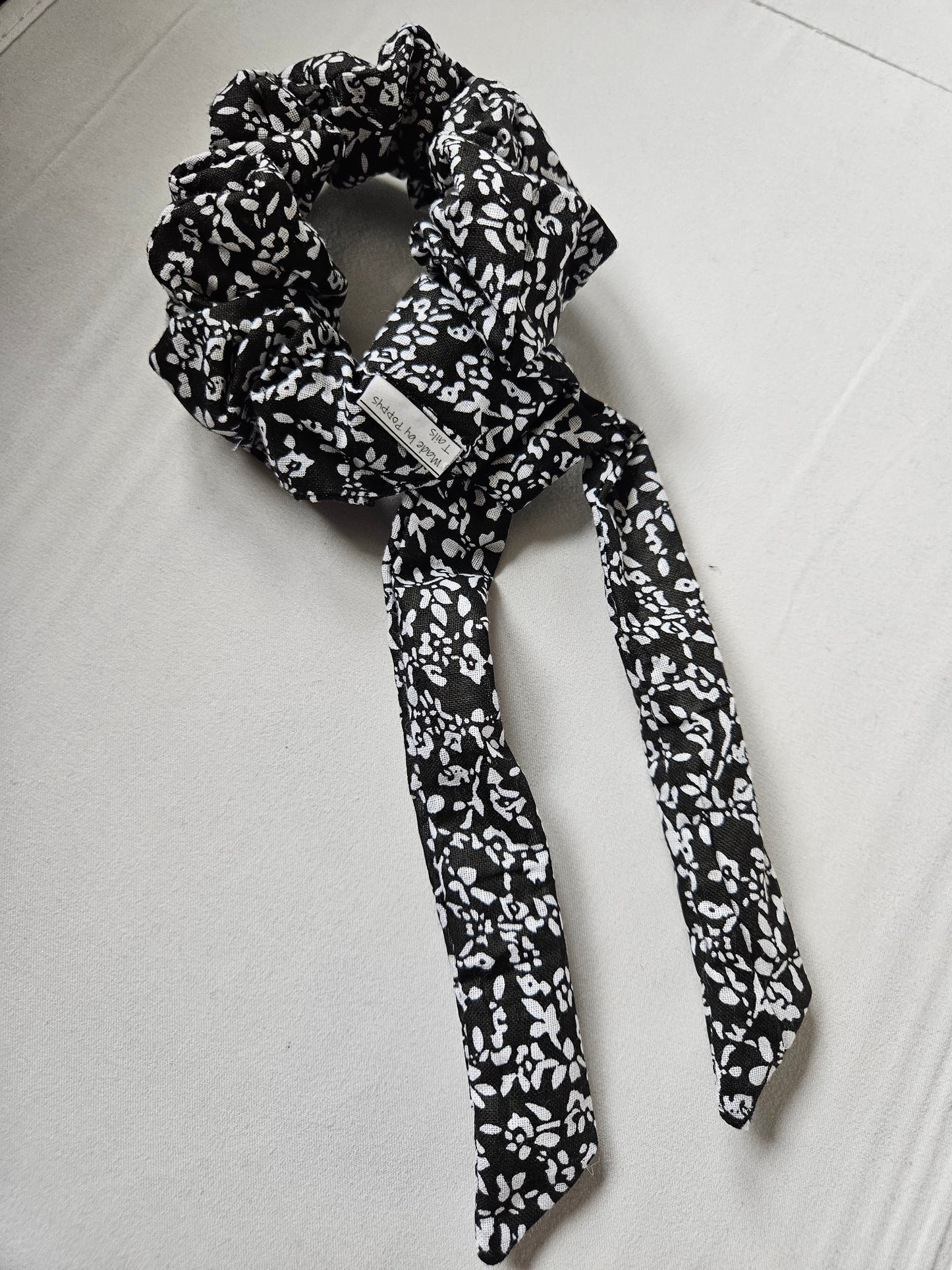 Black and White scrunchies Tails