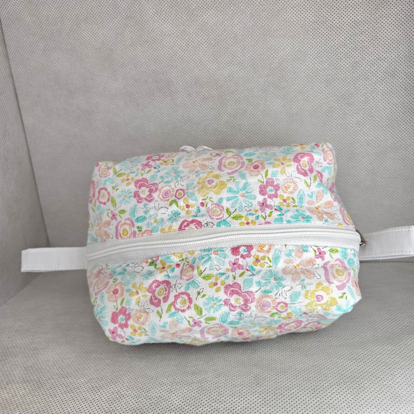 Jorkins ditsy flower small