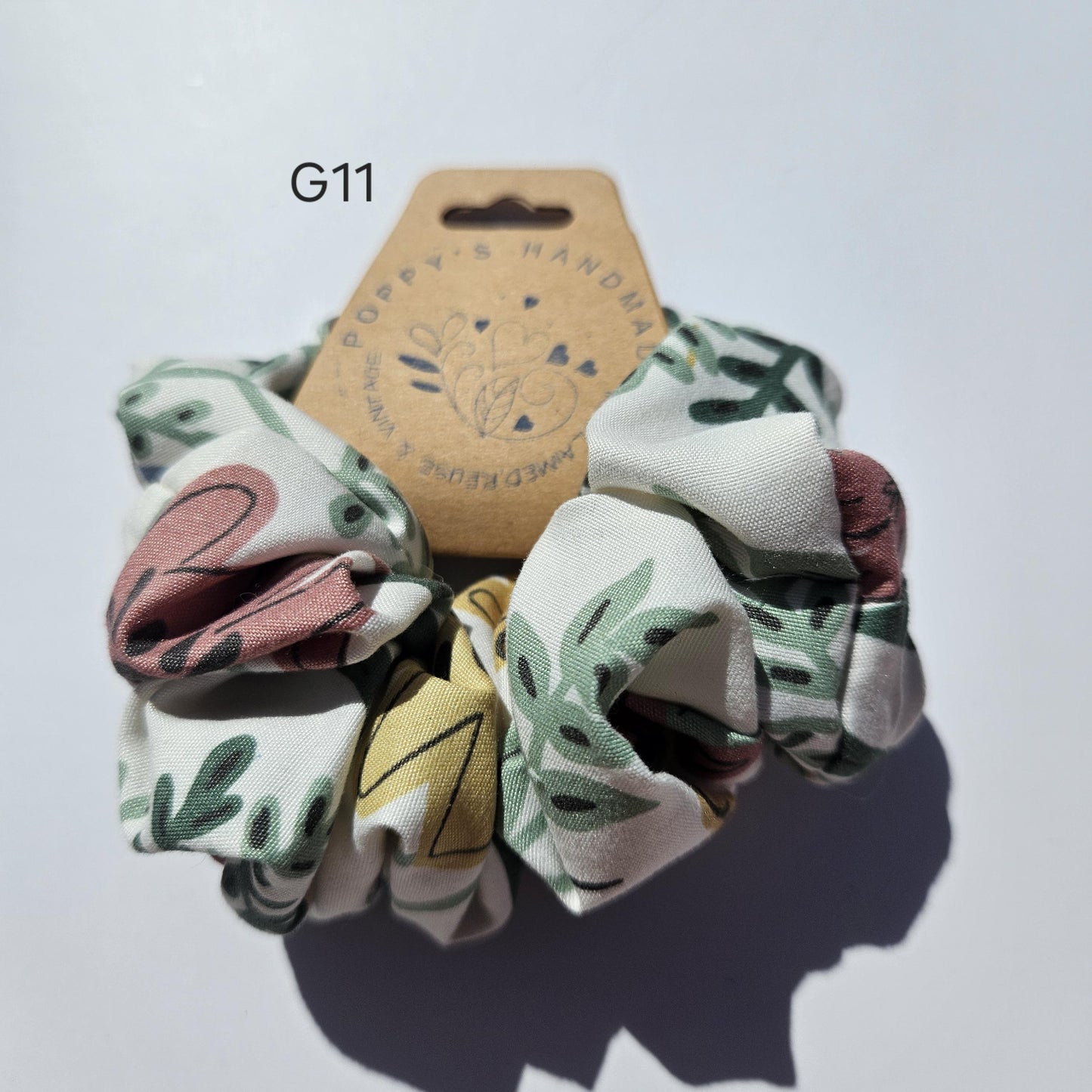 Green and cream 10 - 18