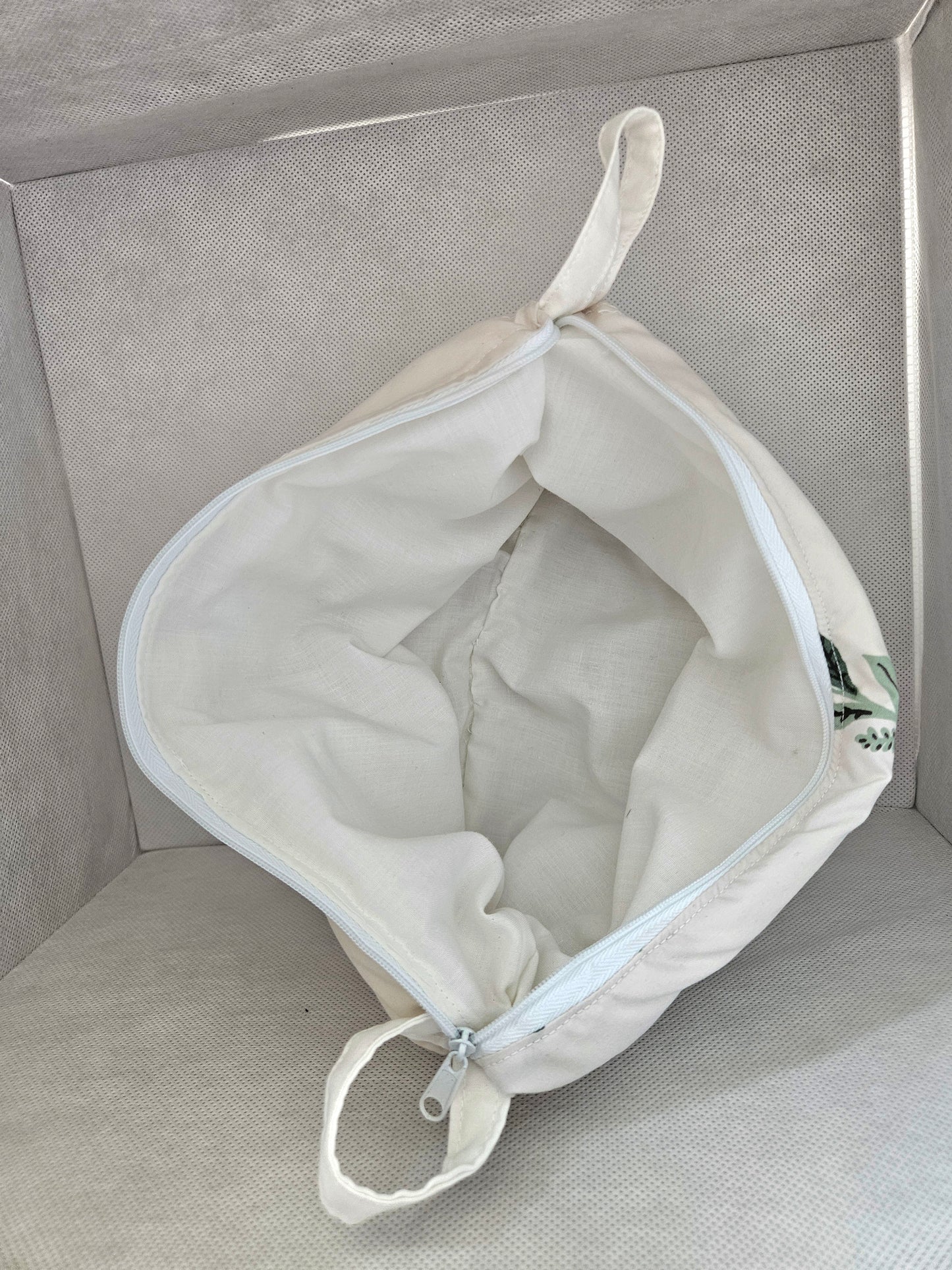 Kendra medium toiletry bag