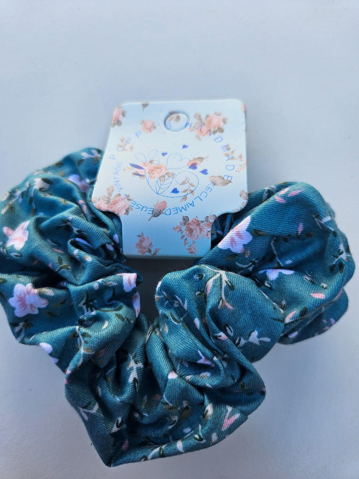 Green and cream scrunchies