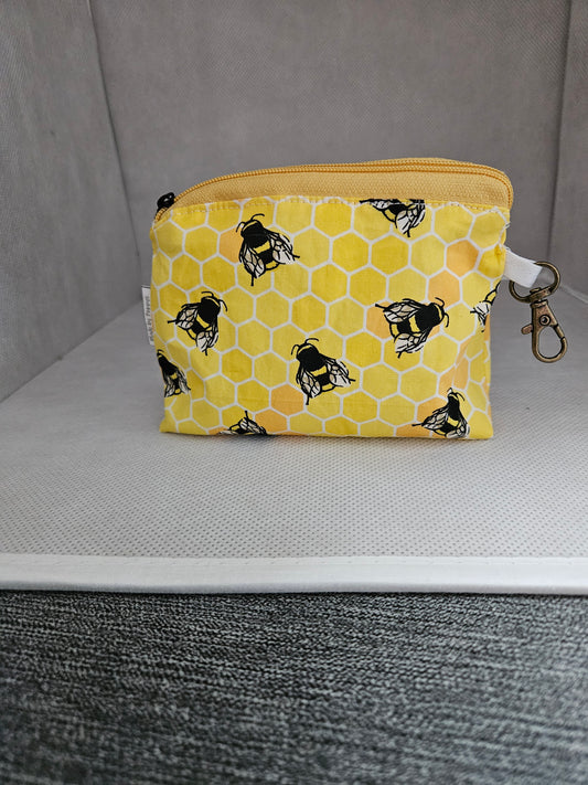 Bumble bee keychain purse