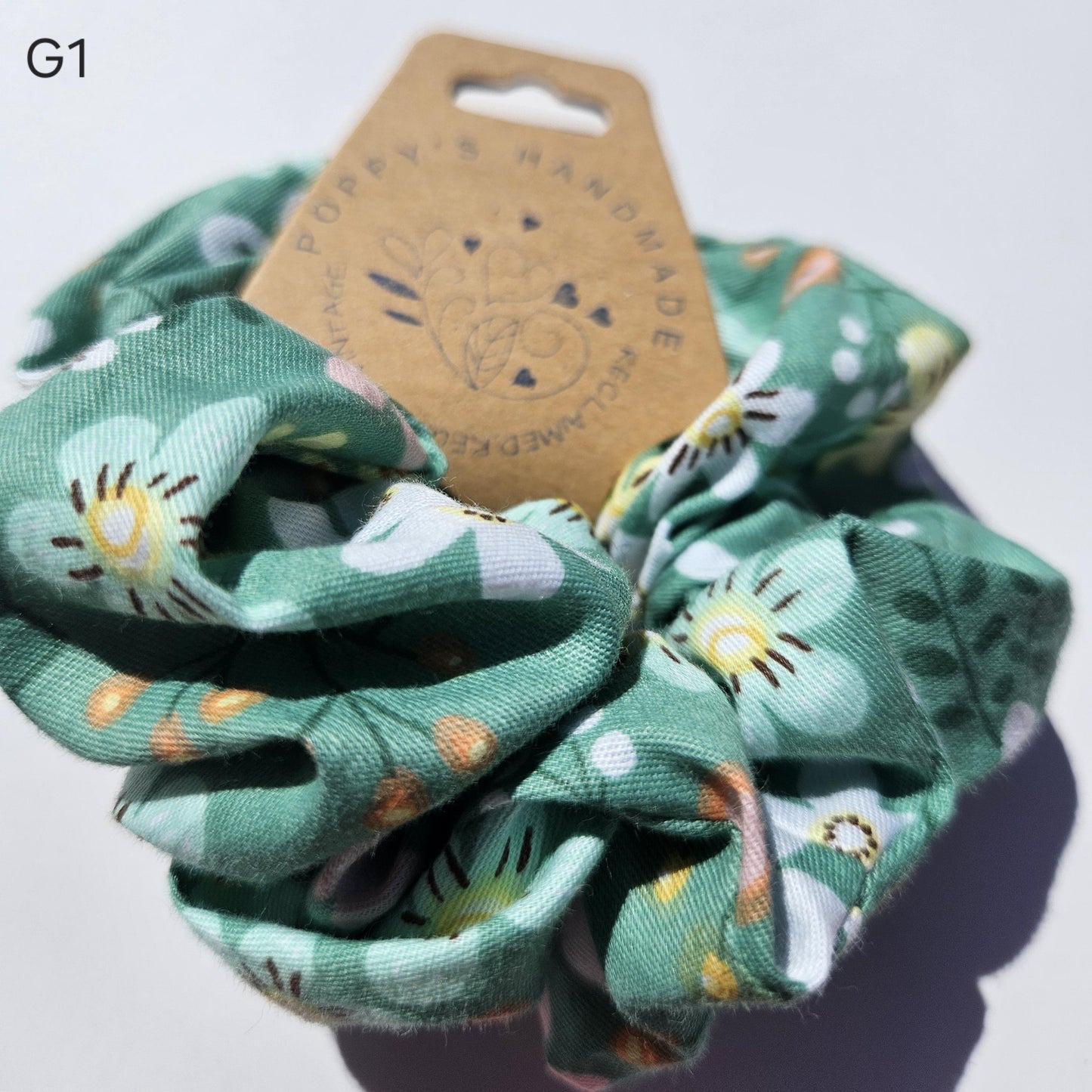 Green and cream 1 - 9