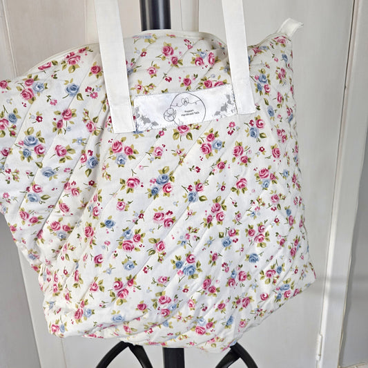 Ariana tote bag