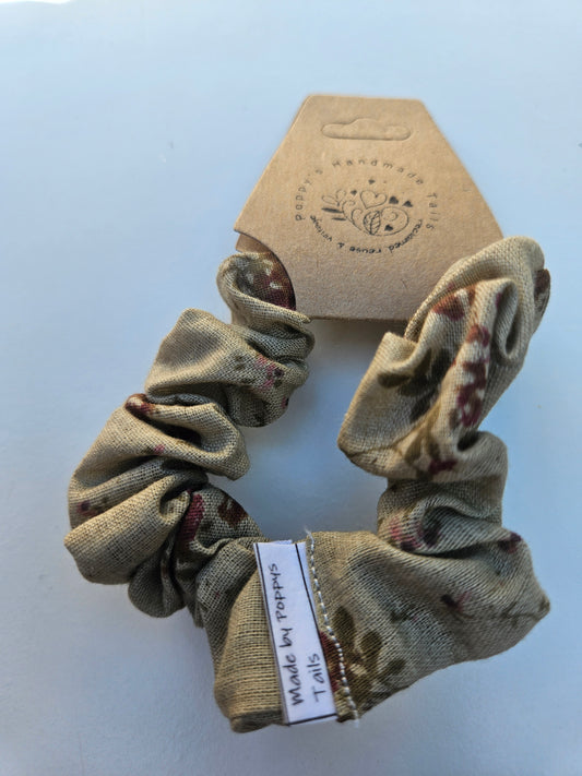 Vintage style scrunchies