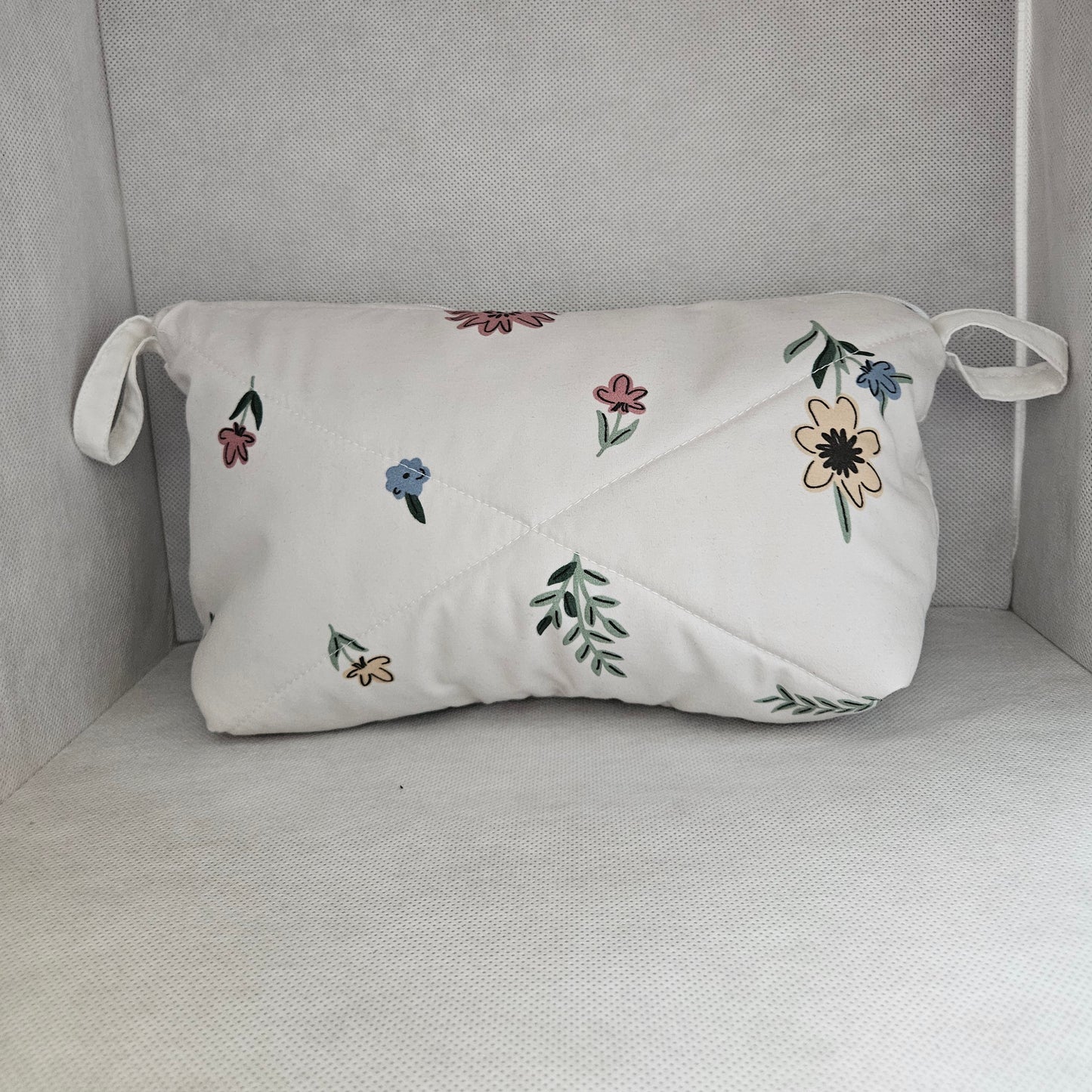 Kendra medium toiletry bag