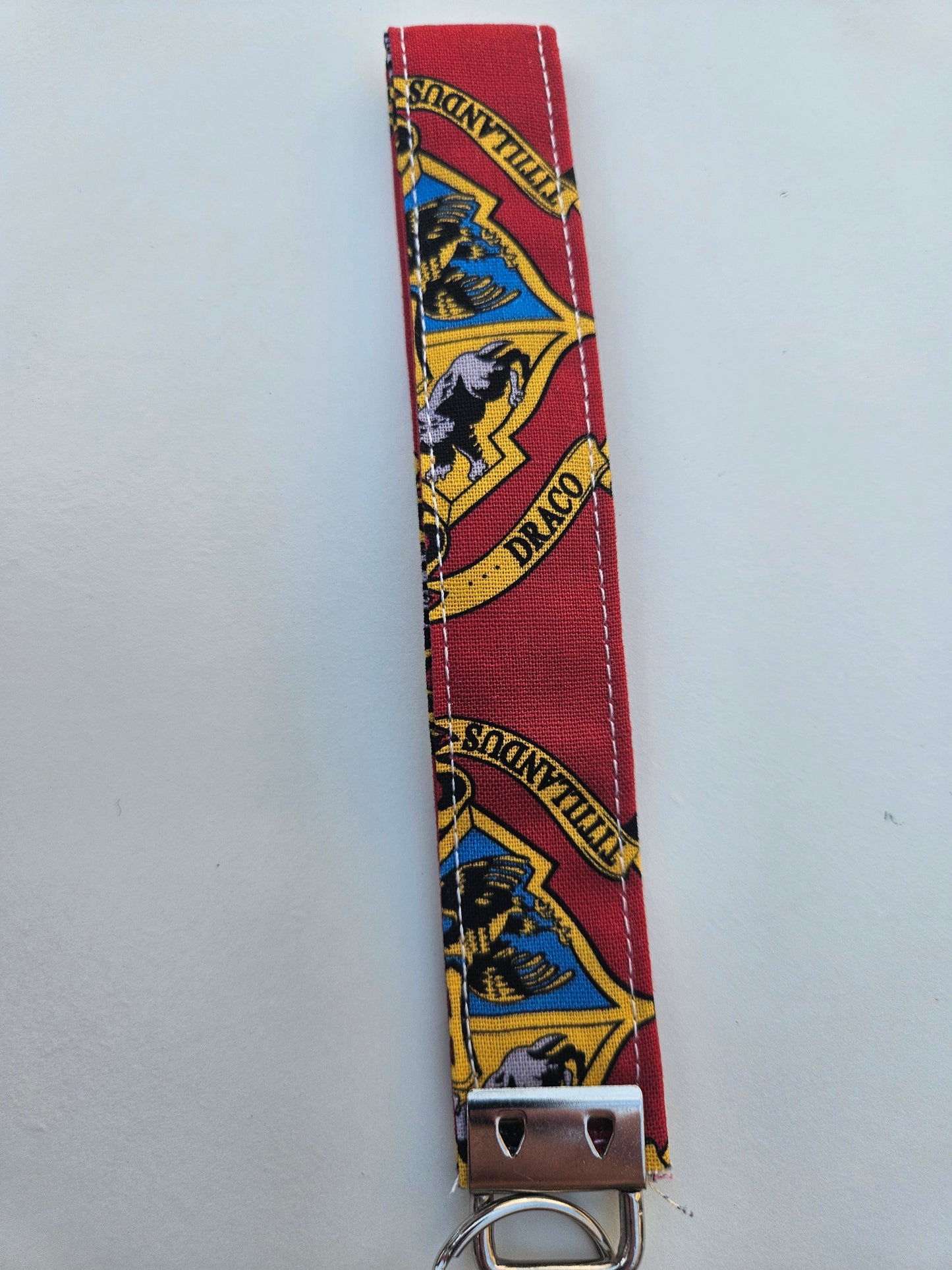 wristlet red Harry Potter